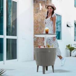 Mesa Nevera Para Jardín De Resina Cosmopolitan Beige Gardiun Capacidad 37 L 48,5x48,5x57/82 Cm Función 3 En 1 -Mano Mano Ventas 27616622 3