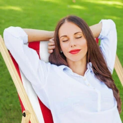 Relaxdays Tumbona De Madera Y Tela, 3 Posiciones, Reposabrazos Y Reposapiés, Hasta 120 Kg, Hamaca Jardín, Blanco Y Azul -Mano Mano Ventas 34056986 3