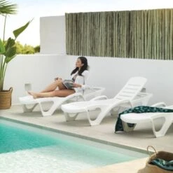 Tumbona Apilable